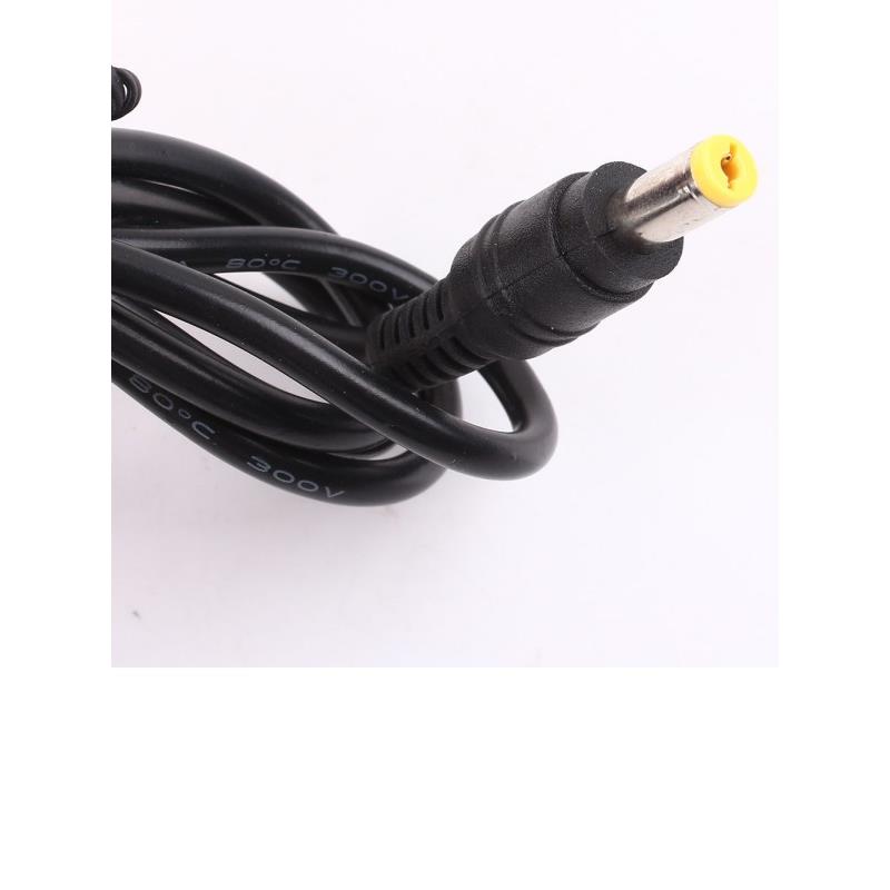 Polnilec 19V 3,42A 5,5mm 1,7mm