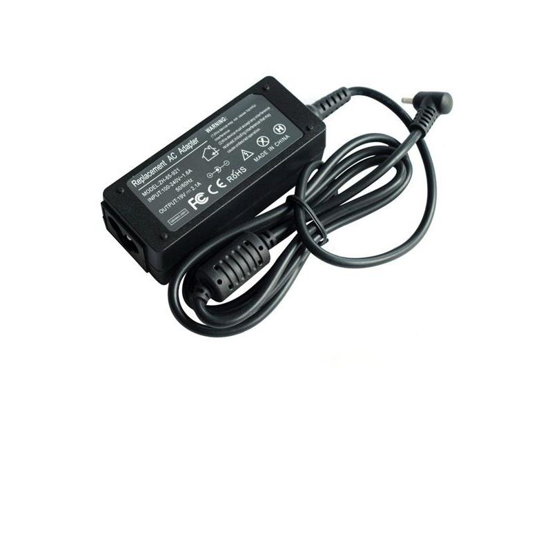 Polnilec 19V 2,1A 2,5mm 0,7mm