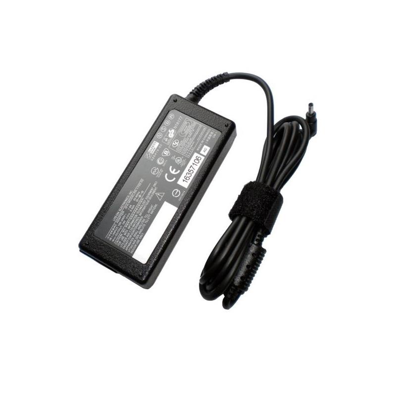 Polnilec 19V 2,37A 3,0mm 1,0mm