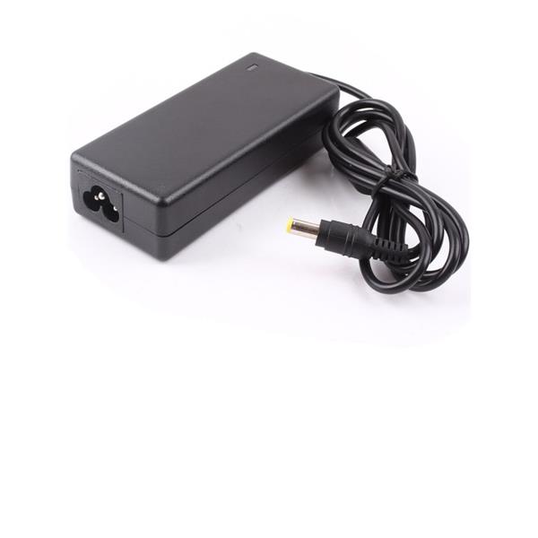 Polnilec 19V 3,42A 5,5mm 1,7mm